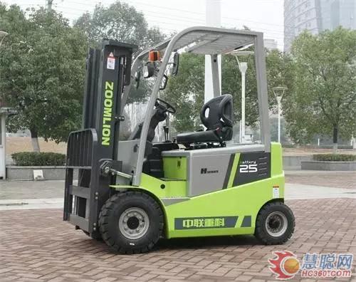                  FB25H蓄电池平衡重式叉车 
