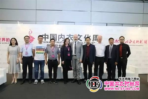 创意总监MR.RENE现身2016深圳内衣展(图3)