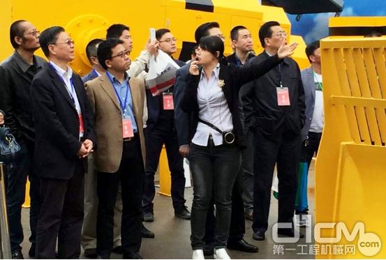 山推无人机闪耀登陆上海园林展览会，成展会焦点