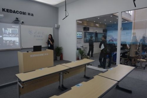 中国教育装备展，三大角度看科达展台