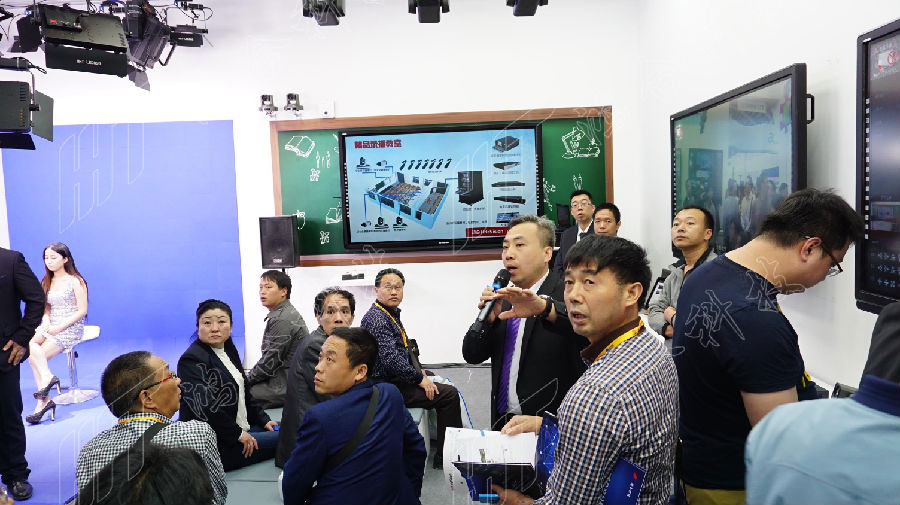 鸿合科技沈阳普教展圆满收官 引全场聚焦(图9) 鸿合科技沈阳普教展圆满收官 引全场聚焦(图9)